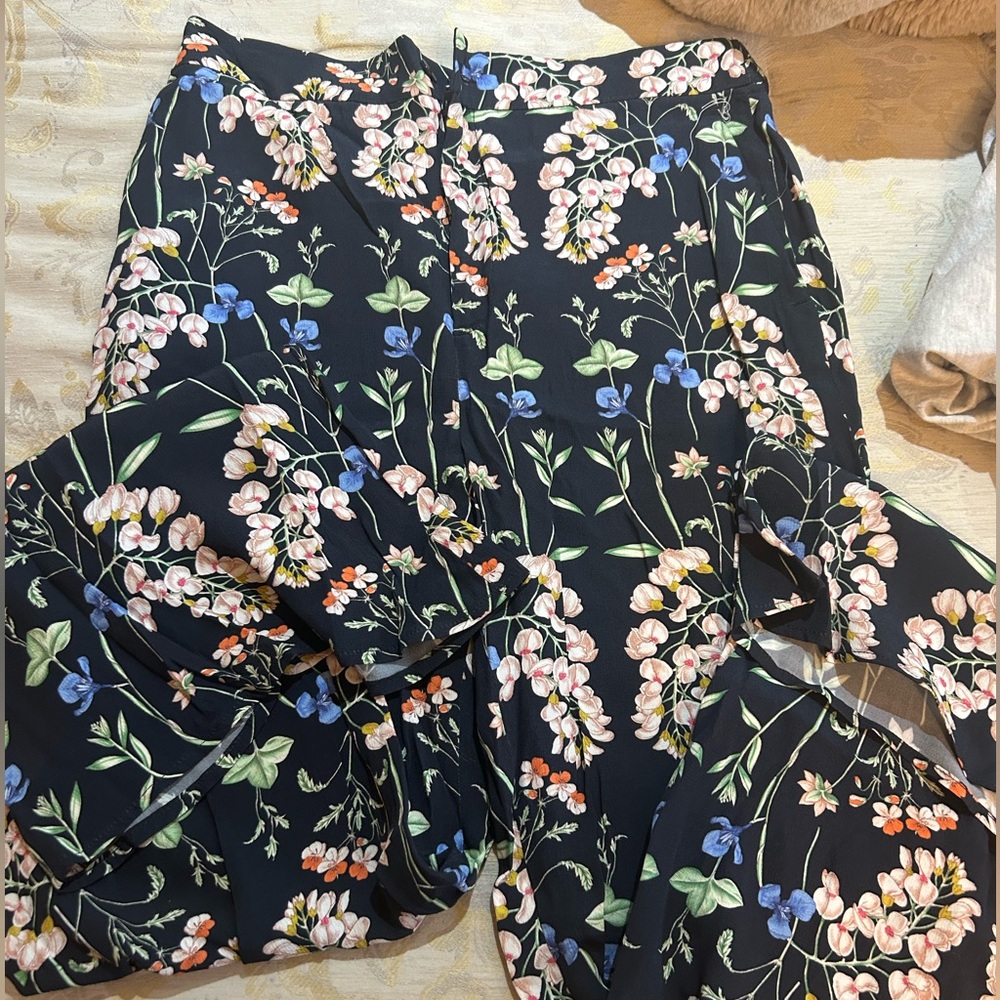 Zara size XS Floral Pants